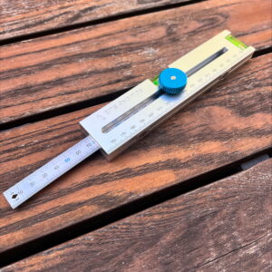 2.0 Torpedo Measure Level A.K.A (back hand level) Anodised Aluminium